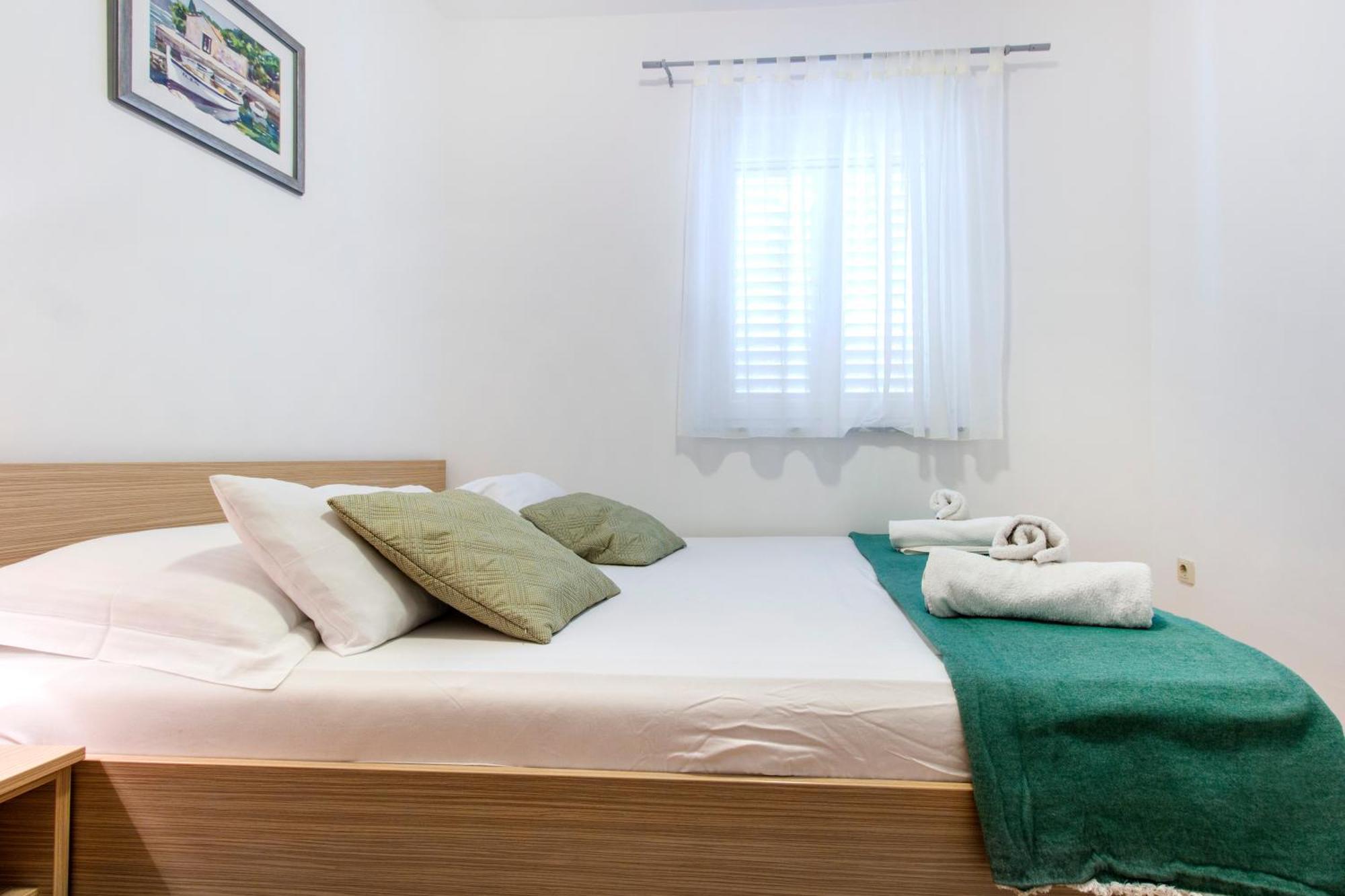 Apartmani Gnjidic Srima Exteriér fotografie