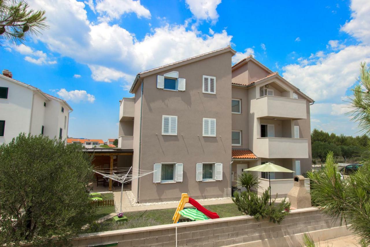 Apartmani Gnjidic Srima Exteriér fotografie